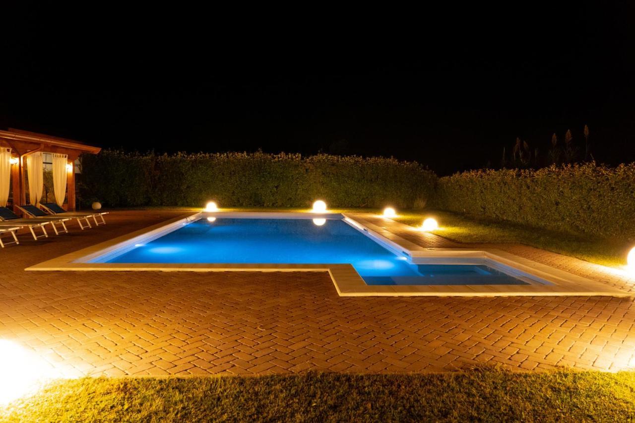 Agriturismo Casa Chiara Villa Латина Екстериор снимка