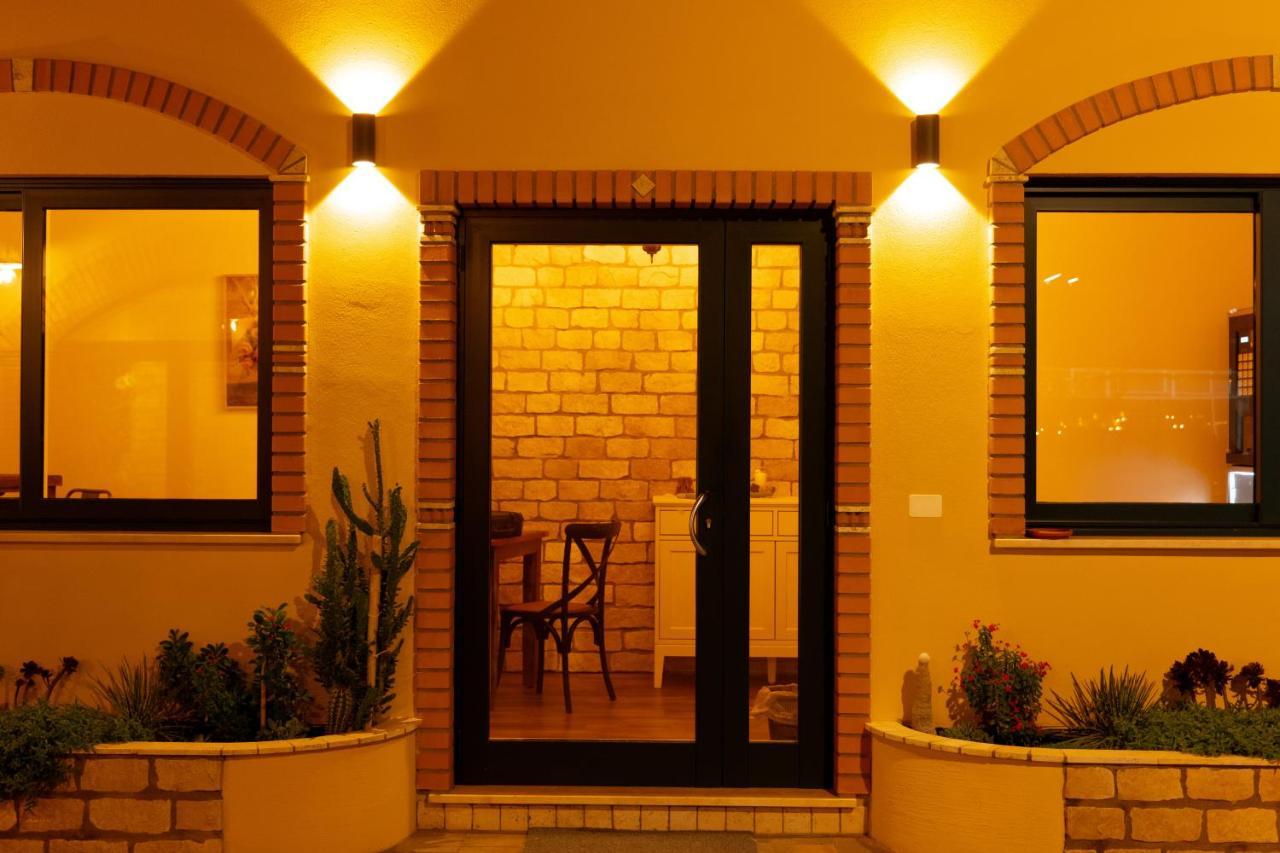 Agriturismo Casa Chiara Villa Латина Екстериор снимка