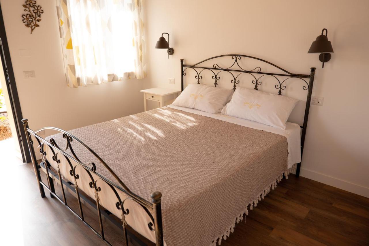 Agriturismo Casa Chiara Villa Латина Екстериор снимка