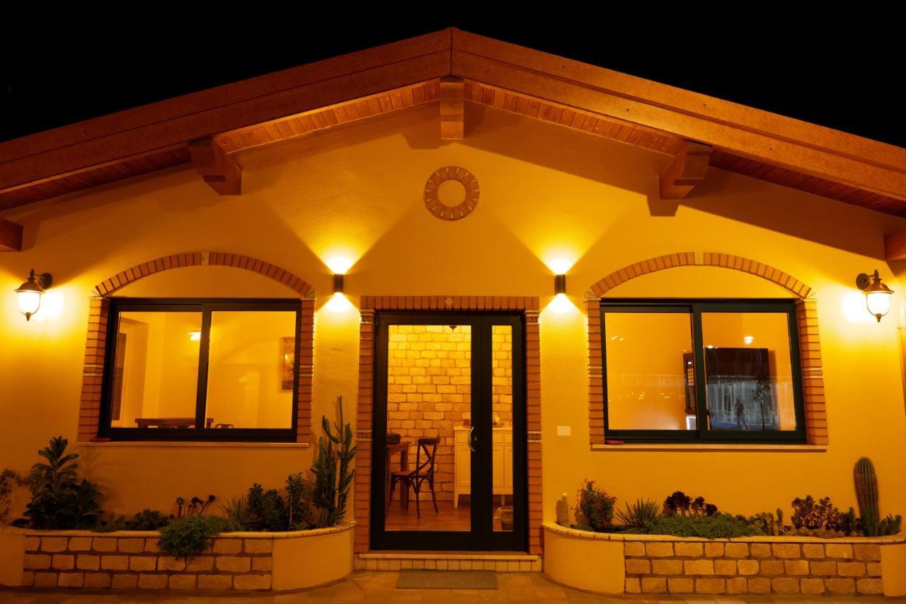 Agriturismo Casa Chiara Villa Латина Екстериор снимка