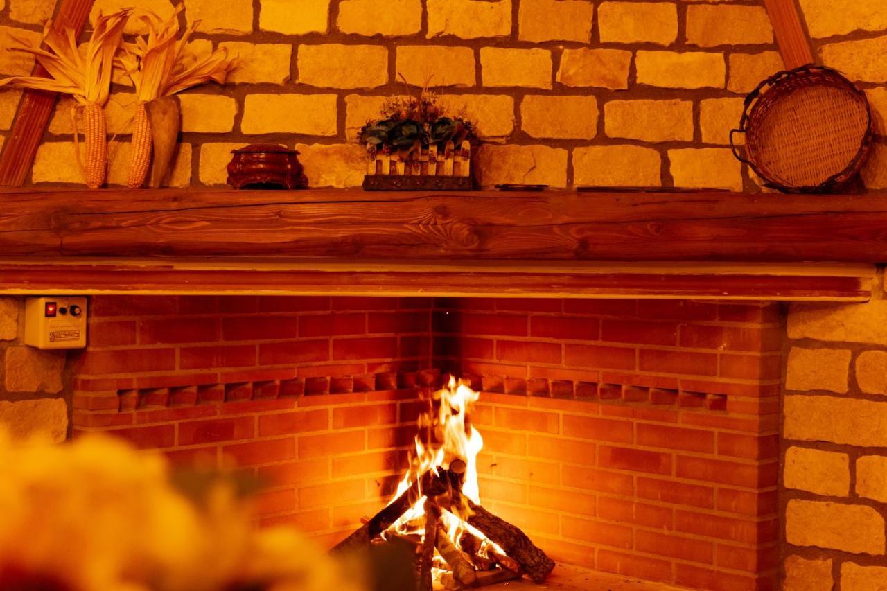 Agriturismo Casa Chiara Villa Латина Екстериор снимка